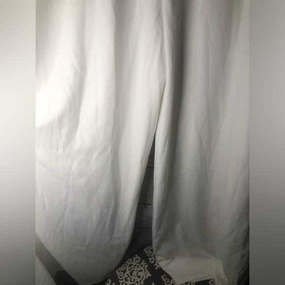 🪩🤍VENUS Chic White Jumpsuit NWOT Multiple sizes🤍🪩 - Picture 8 of 15